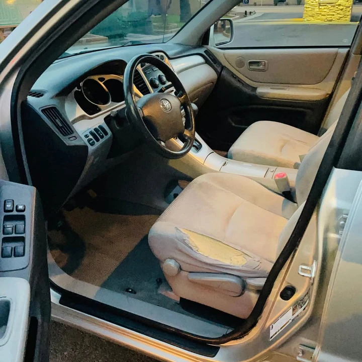 2005 Toyota Highlander - Image 7 of 7