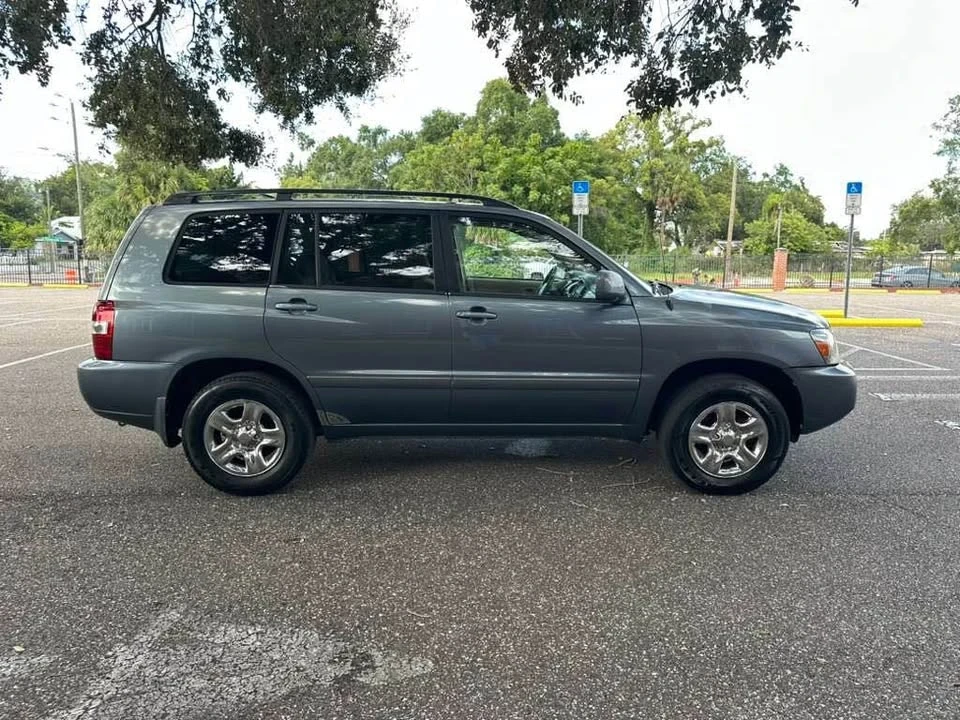 2005 Toyota Highlander - Image 3 of 7