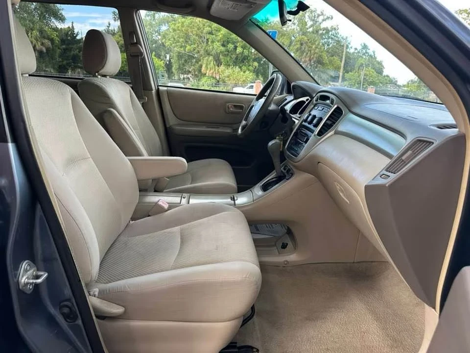 2005 Toyota Highlander - Image 6 of 7