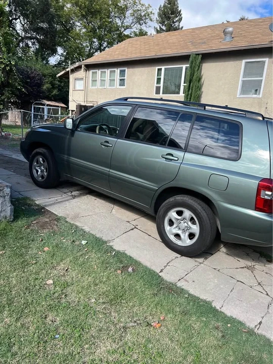 2005 Toyota Highlander - Image 10 of 11