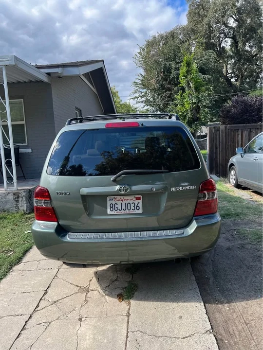 2005 Toyota Highlander - Image 8 of 11