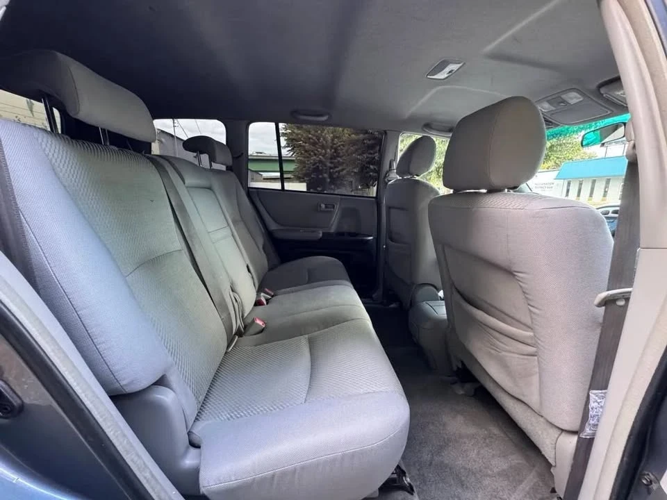 2005 Toyota Highlander - Image 10 of 11