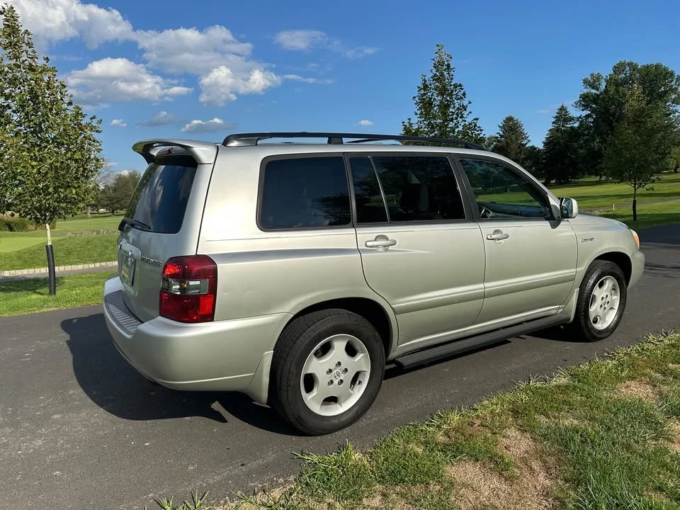 2005 Toyota Highlander - Image 4 of 9