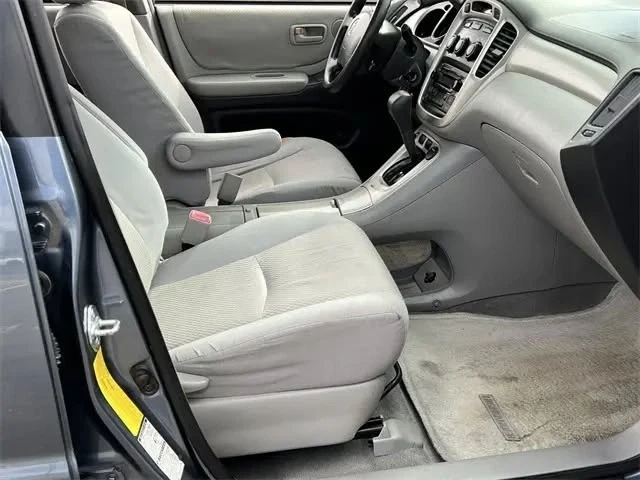 2005 Toyota Highlander - Image 17 of 20