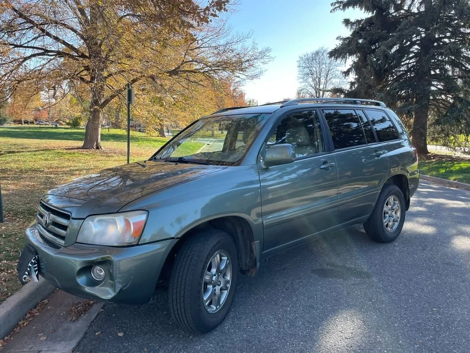 2005 Toyota Highlander - Image 2 of 7