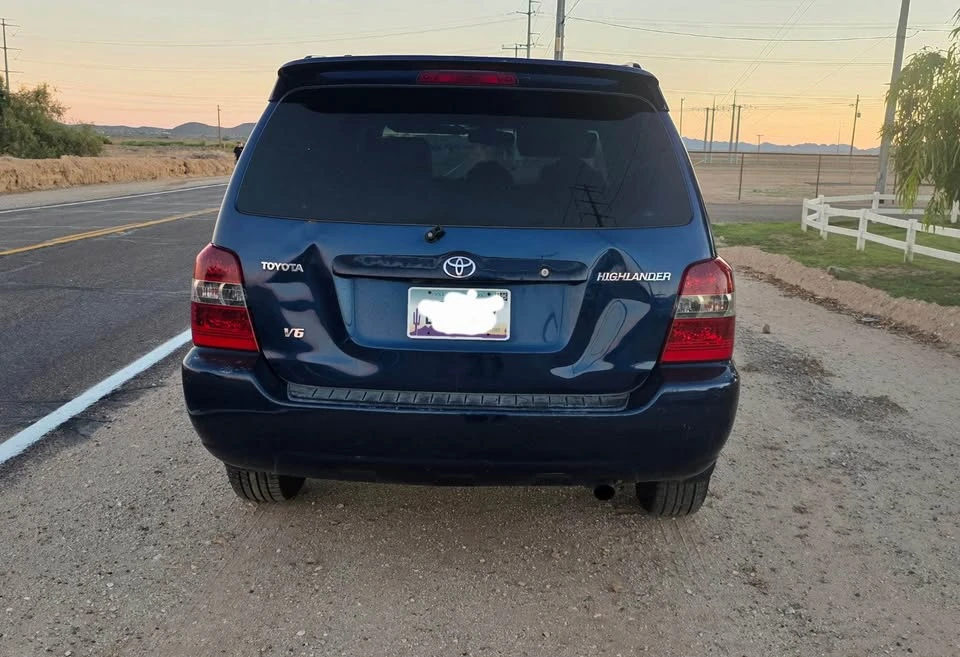 2005 Toyota Highlander - Image 6 of 8