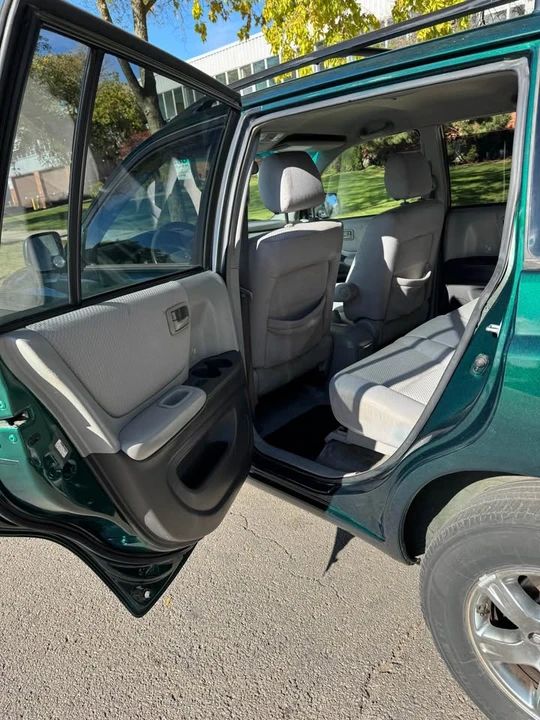 2005 Toyota Highlander - Image 12 of 20