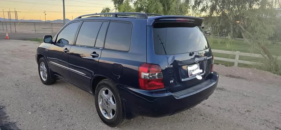 2005 Toyota Highlander - Image 5 of 8