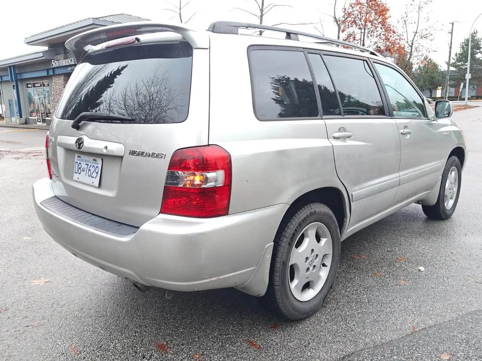 2005 Toyota Highlander - Image 6 of 19