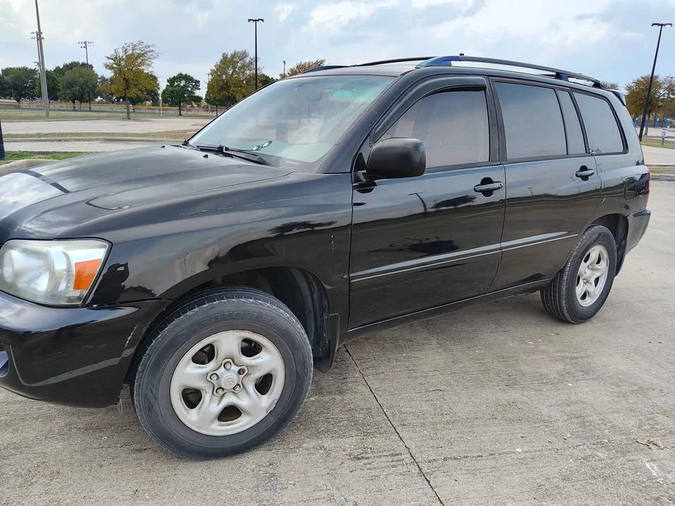 2005 Toyota Highlander - Image 11 of 12