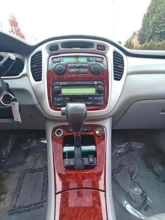 2005 Toyota Highlander - Image 15 of 19