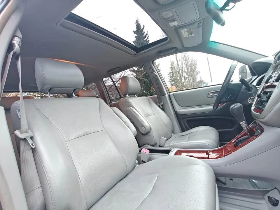 2005 Toyota Highlander - Image 17 of 19