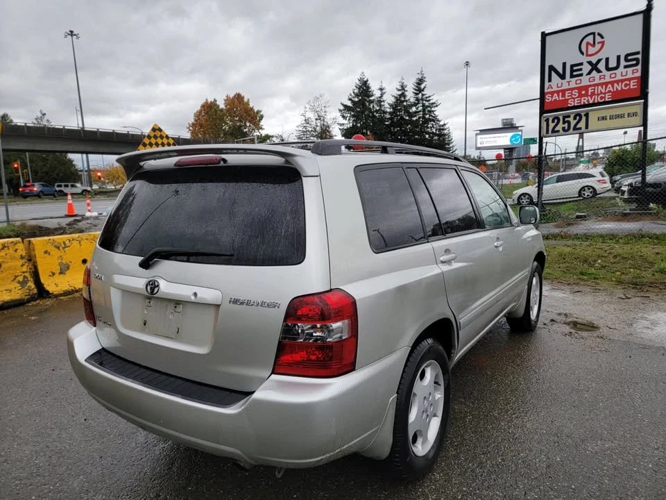2005 Toyota Highlander - Image 9 of 19