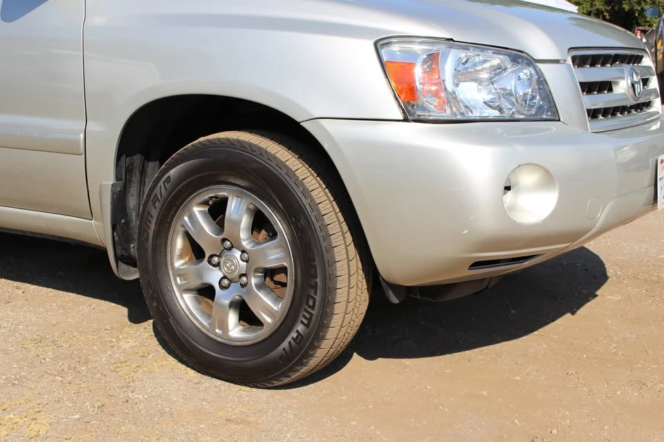 2005 Toyota Highlander - Image 5 of 16