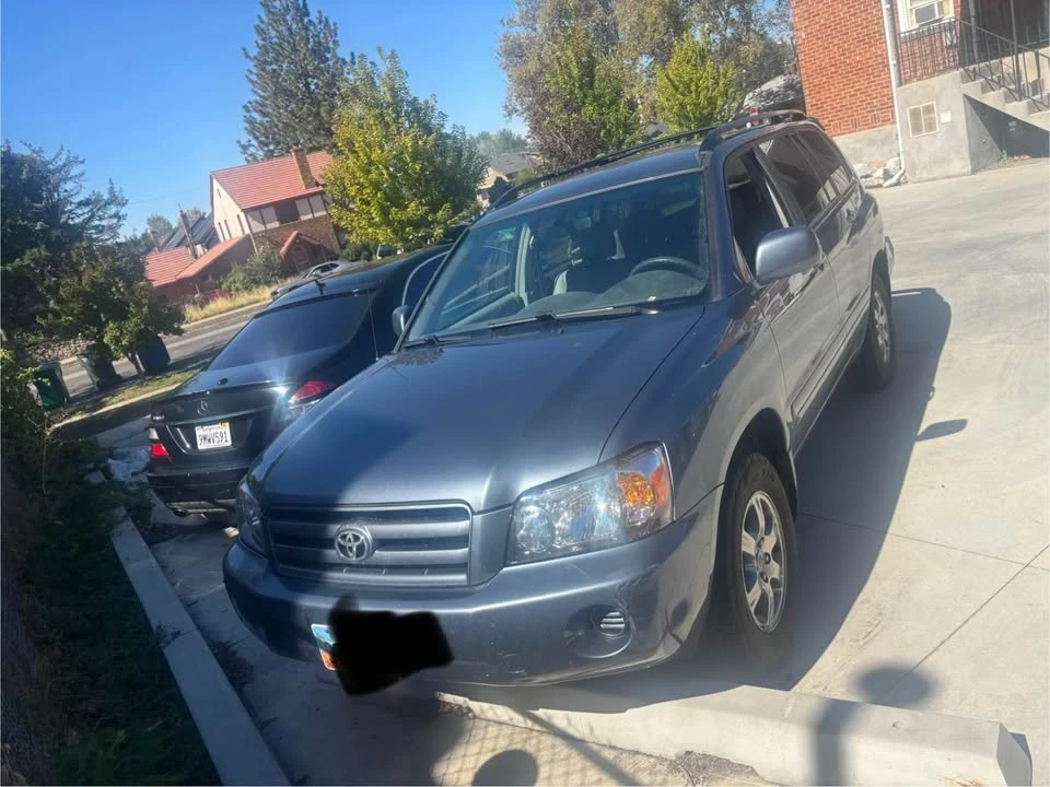2005 Toyota Highlander - Image 2 of 5