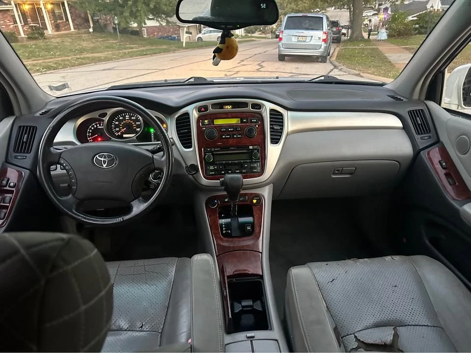 2005 Toyota Highlander - Image 7 of 7
