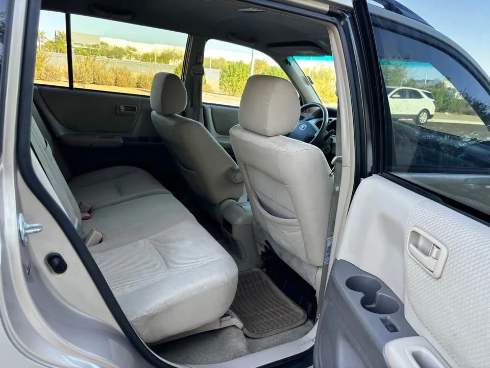 2005 Toyota Highlander - Image 5 of 10