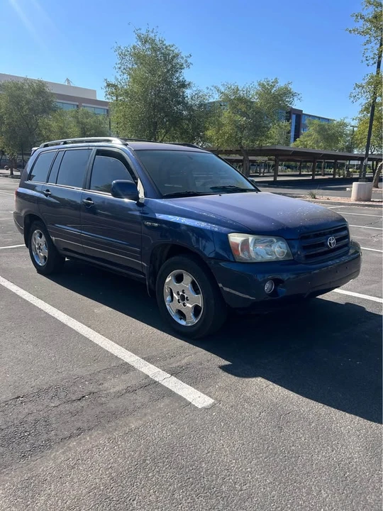 2005 Toyota Highlander - Image 2 of 8