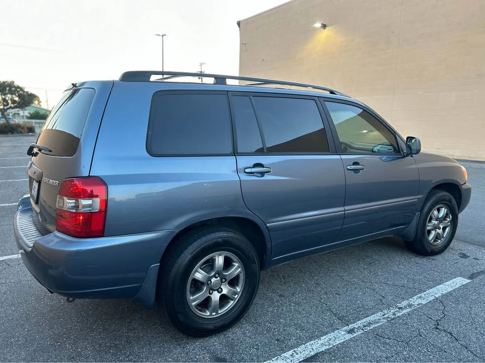 2005 Toyota Highlander - Image 5 of 17