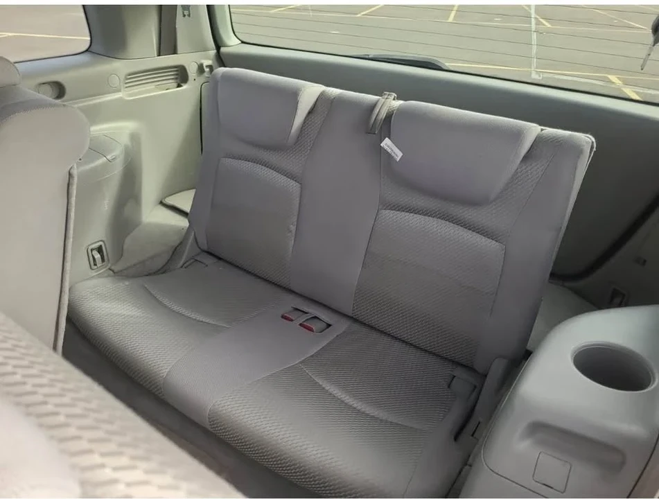 2005 Toyota Highlander - Image 11 of 14