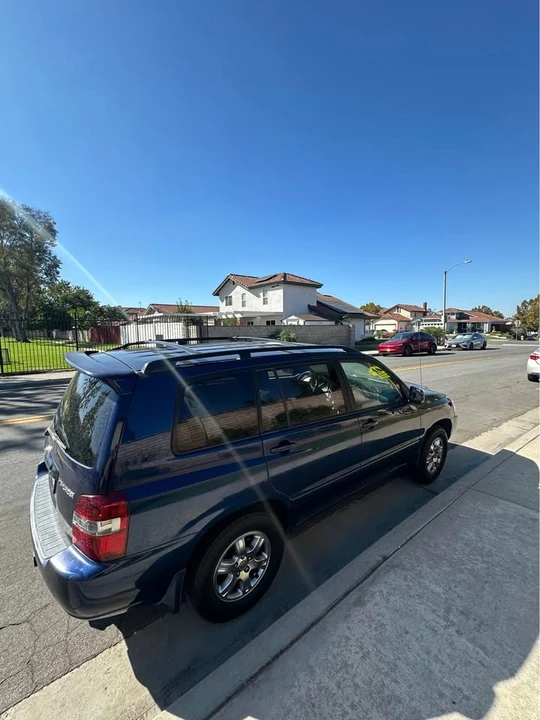 2005 Toyota Highlander - Image 6 of 11