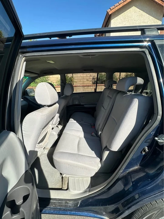 2005 Toyota Highlander - Image 8 of 11