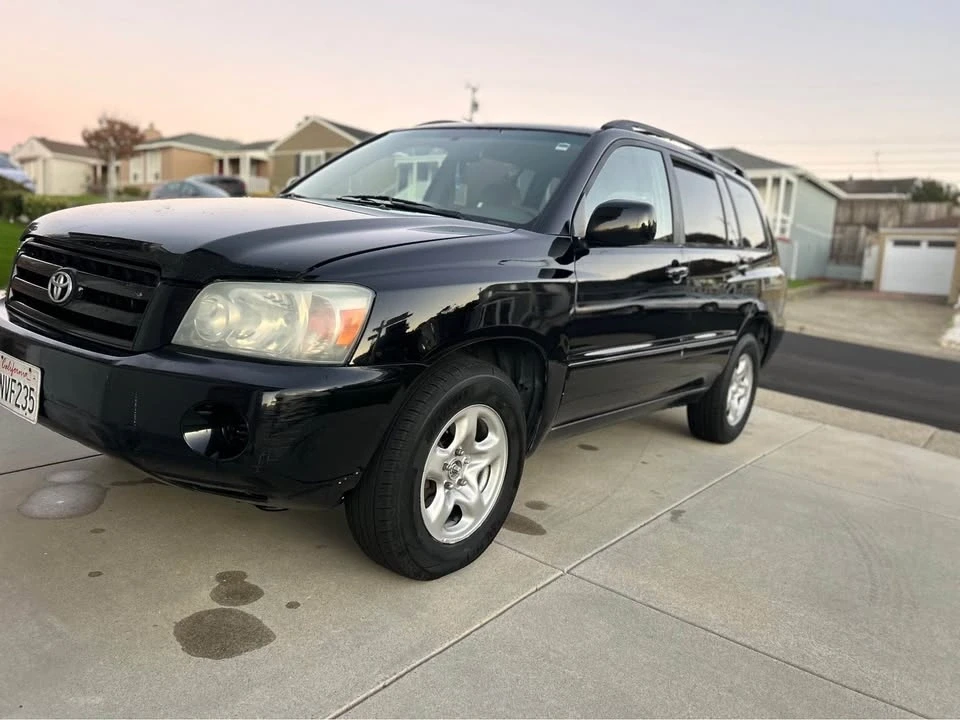 2005 Toyota Highlander - Image 2 of 17
