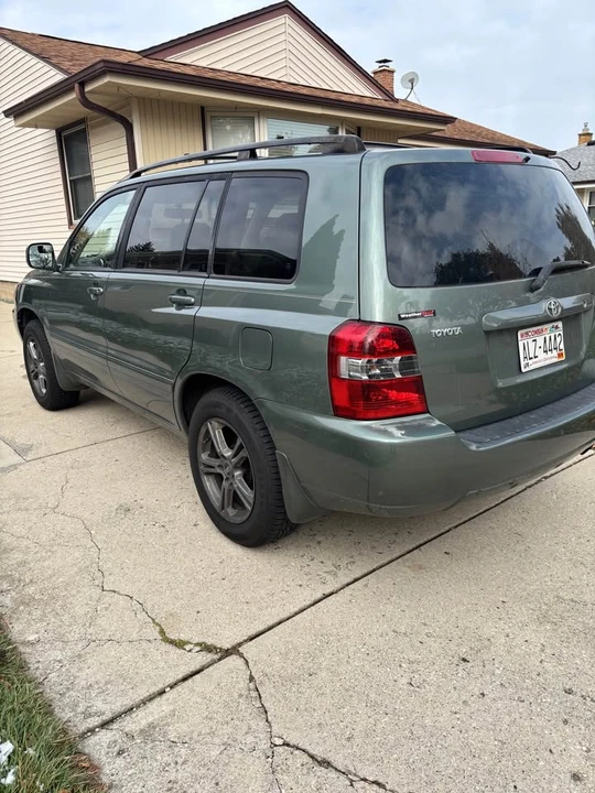 2005 Toyota Highlander - Image 3 of 10