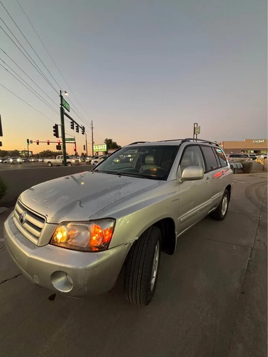 2005 Toyota Highlander - Image 15 of 18
