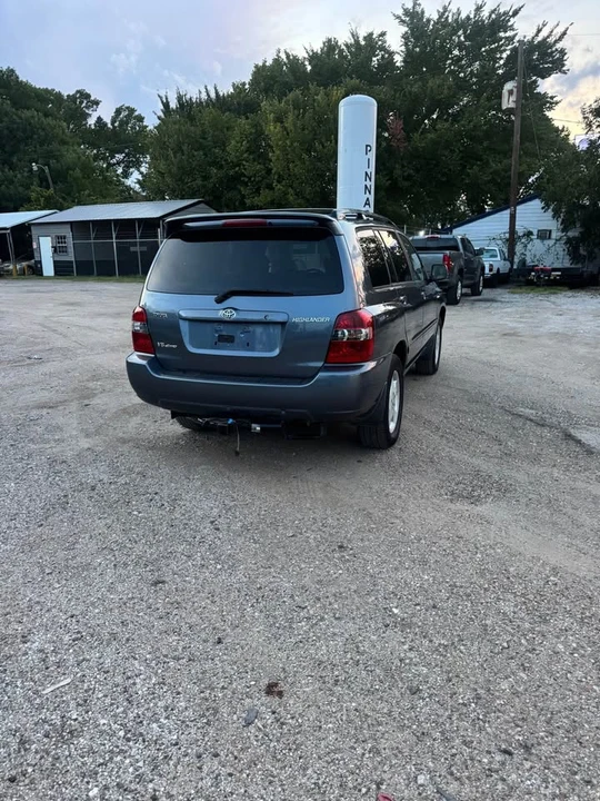 2005 Toyota Highlander - Image 3 of 10