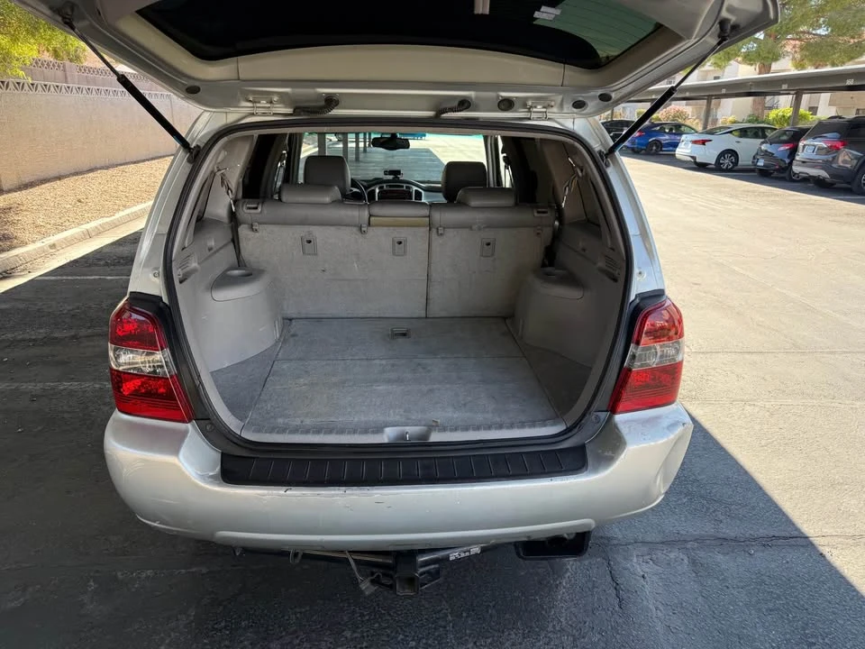 2005 Toyota Highlander - Image 11 of 18