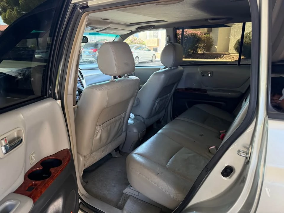 2005 Toyota Highlander - Image 8 of 18