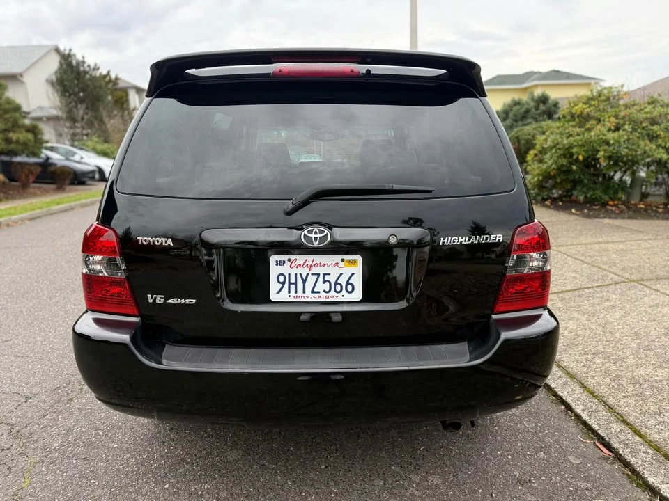 2005 Toyota Highlander - Image 7 of 17