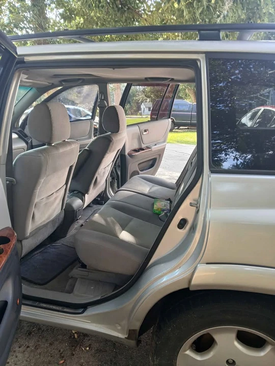 2005 Toyota Highlander - Image 2 of 5
