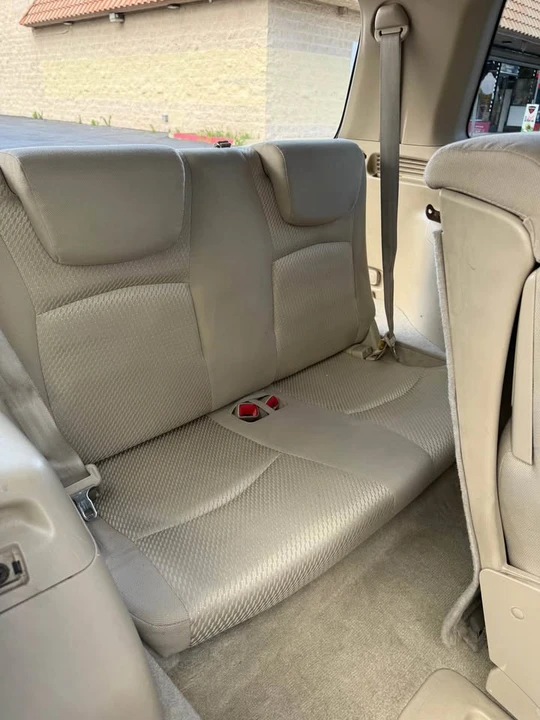 2005 Toyota Highlander - Image 12 of 17