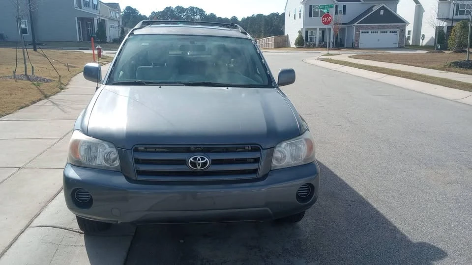 2005 Toyota Highlander - Image 2 of 7