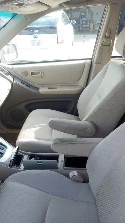 2005 Toyota Highlander - Image 7 of 7