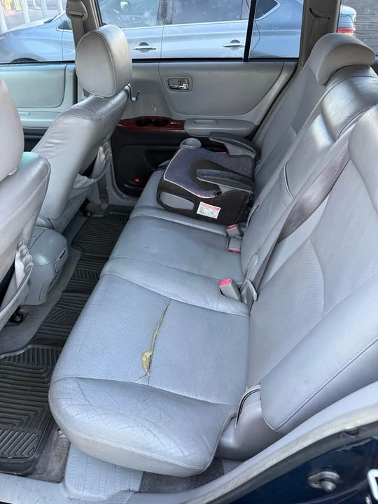 2005 Toyota Highlander - Image 9 of 10