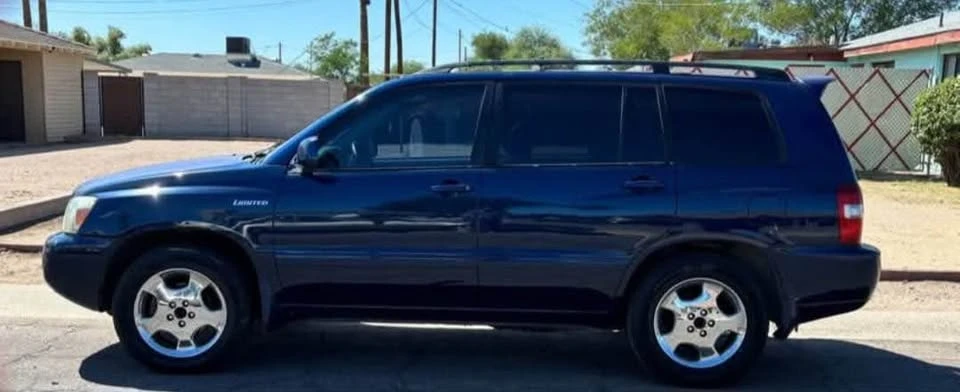 2005 Toyota Highlander - Image 4 of 10