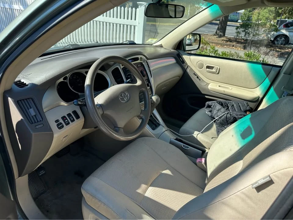 2005 Toyota Highlander - Image 5 of 9
