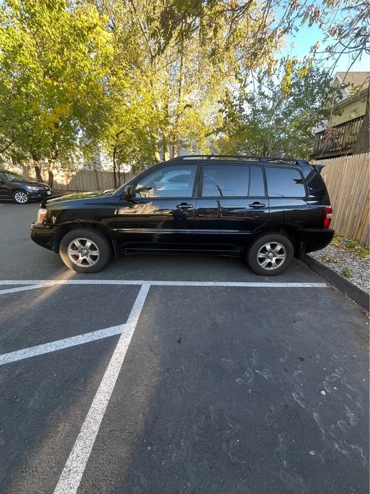 2005 Toyota Highlander - Image 5 of 7
