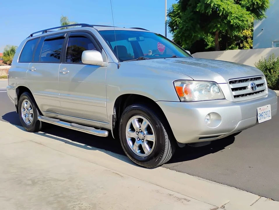2005 Toyota Highlander - Image 4 of 16
