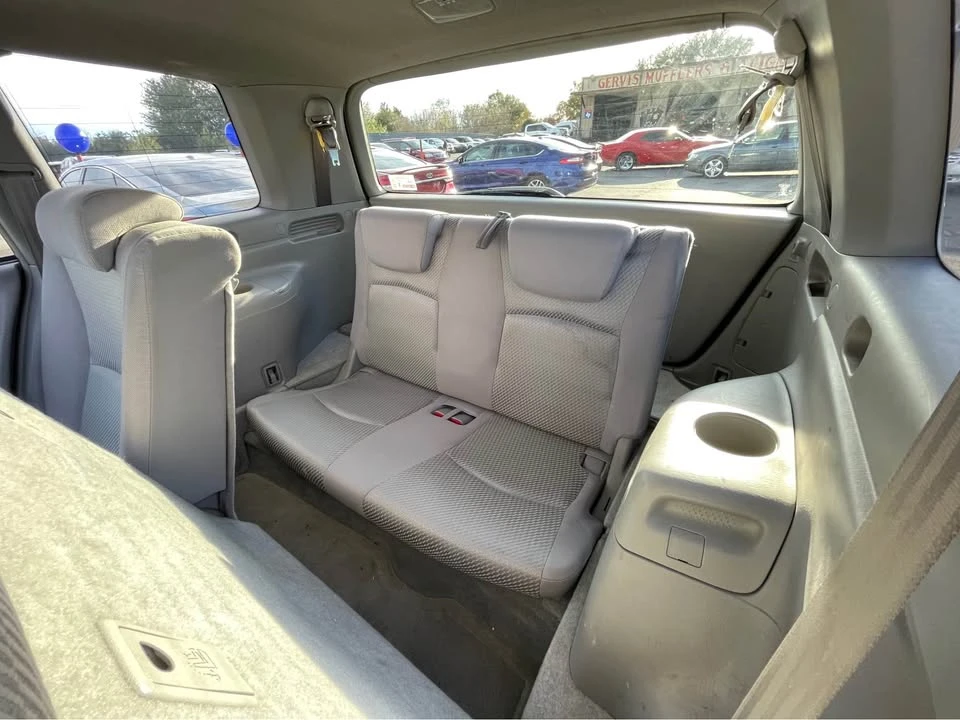 2005 Toyota Highlander - Image 8 of 15