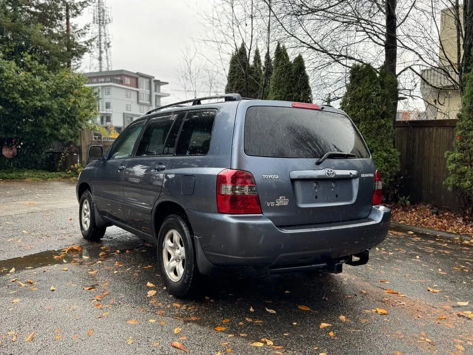 2005 Toyota Highlander - Image 4 of 15