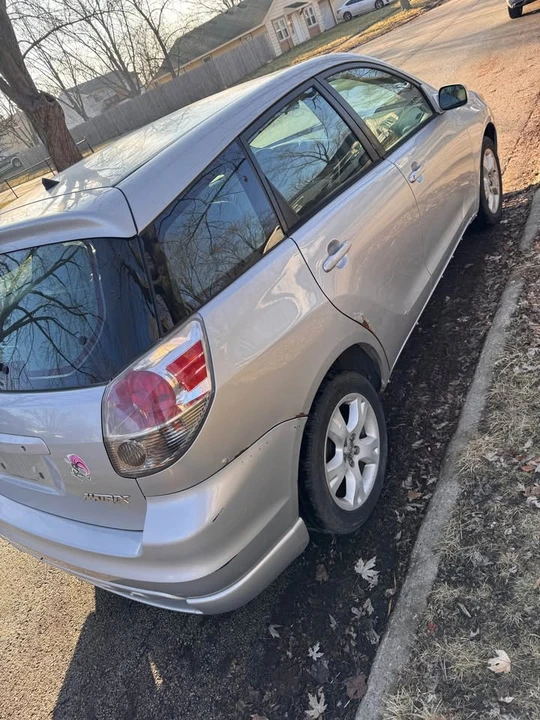 2005 Toyota Matrix 1st Gen - Image 3 of 4