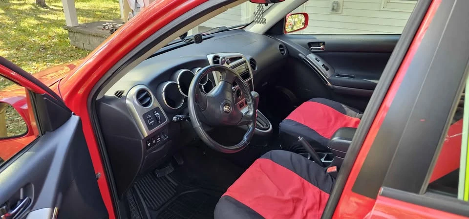 2005 Toyota Matrix 1st Gen - Image 3 of 7