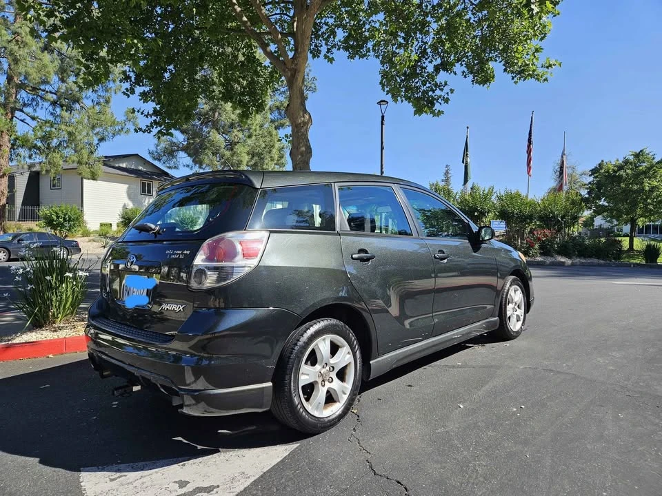 2005 Toyota Matrix 1st Gen - Image 4 of 14