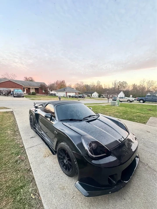 2005 Toyota MR2 Spyder/MR-S - Image 6 of 10