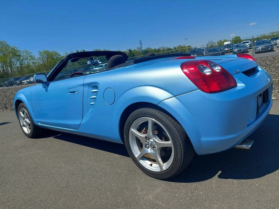 2005 Toyota MR2 Spyder/MR-S - Image 3 of 11