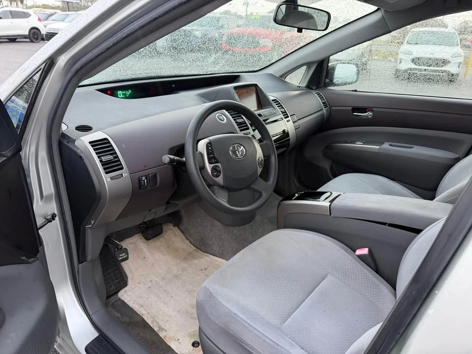2005 Toyota Prius 2nd Gen - Image 7 of 11
